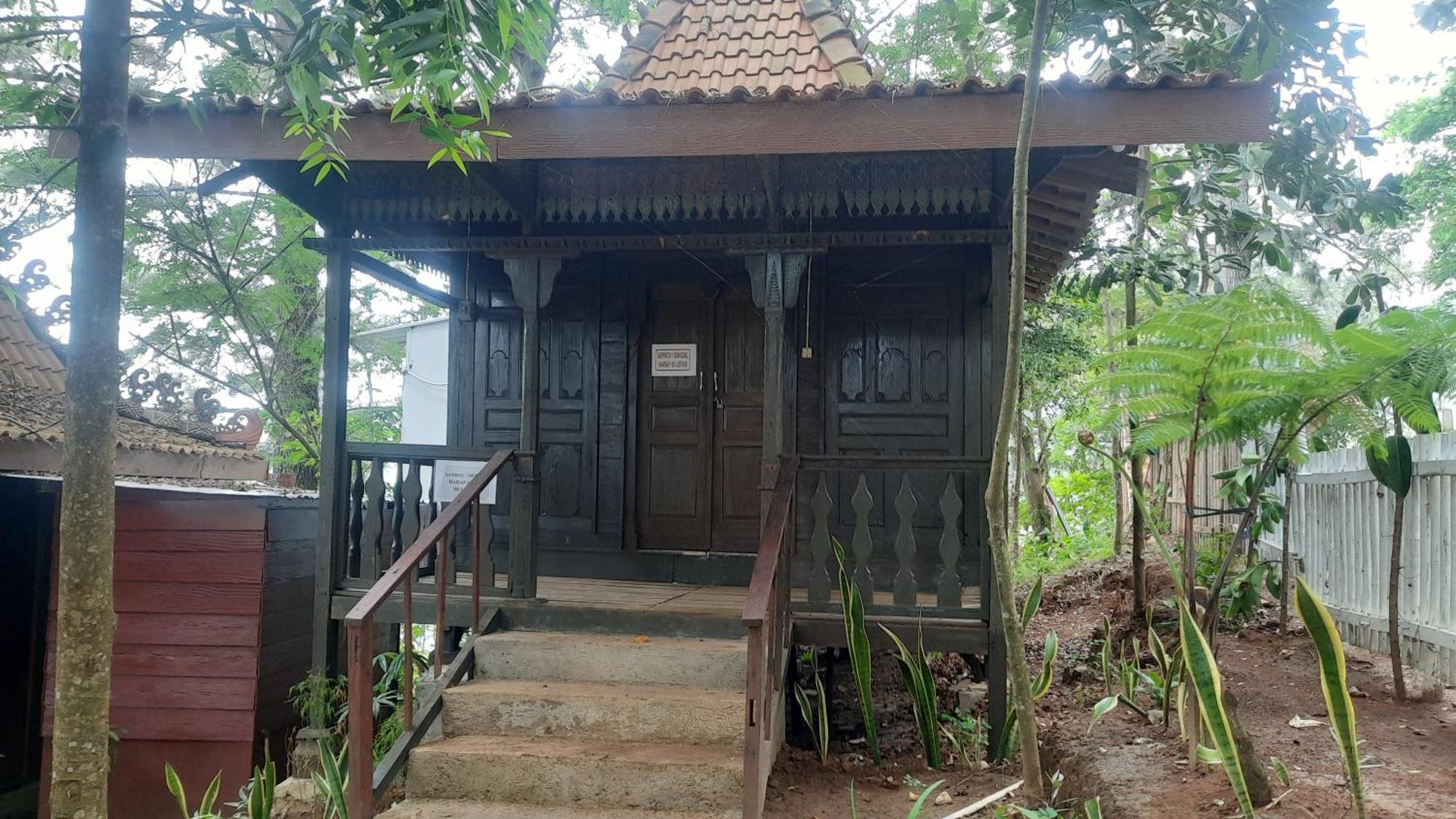 Pijar Resort Powered By Cocotel Kudus Exterior foto